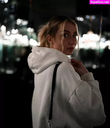 Veylaneey OnlyFans Thumbnail #1FvWTab7uu