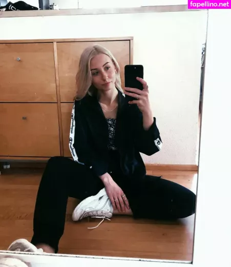 Veylaneey OnlyFans Thumbnail #dKD7Yzgm4D