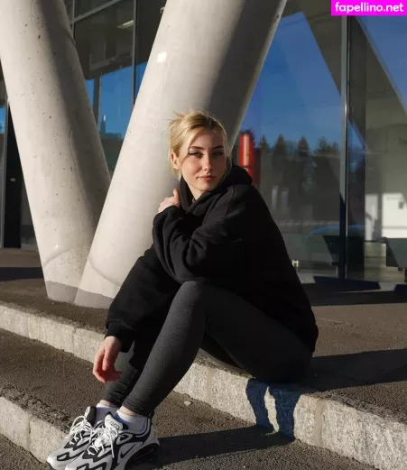 Veylaneey OnlyFans Thumbnail #j8CHMdFtG5