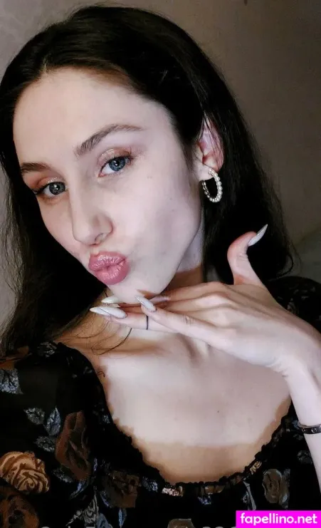 Vi Foxx OnlyFans Thumbnail #mDmrg2uTaC