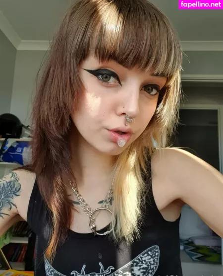 Vi0let Night OnlyFans Thumbnail #GXdHZeTExl