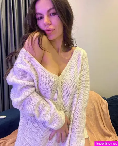 Via Mozz OnlyFans Thumbnail #t3dLhQec56