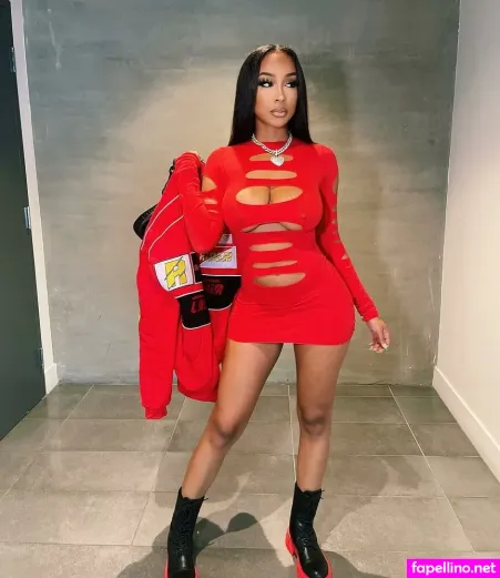 Viandradunn OnlyFans Thumbnail #eOB0XWfFY2