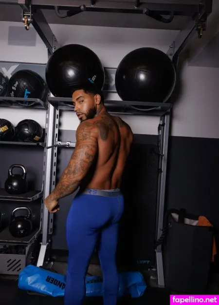 Vibezwithfredo OnlyFans Thumbnail #Rozo73El7N