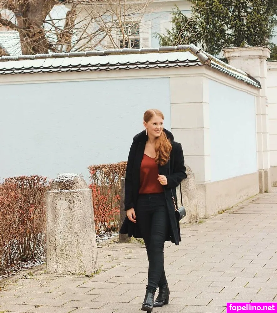 VibingwithClaudia, https:, lebensgefuehle, vibingwclaudia Nude Leaked OnlyFans Photo #FGn5opyn2Z