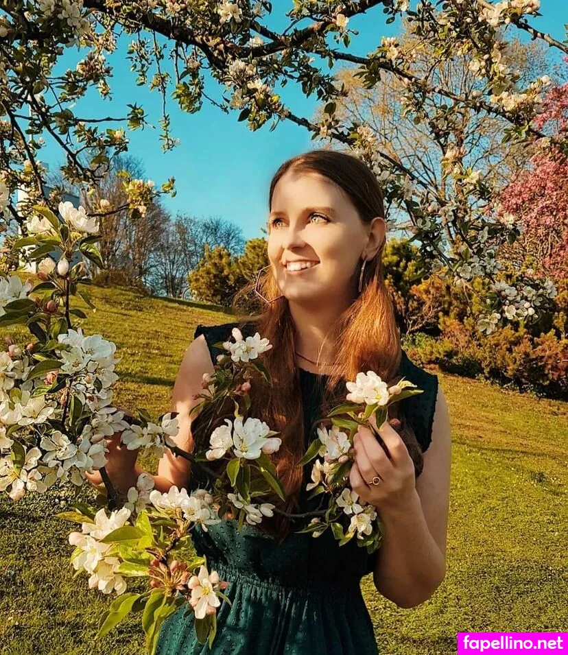 VibingwithClaudia, https:, lebensgefuehle, vibingwclaudia Nude Leaked OnlyFans Photo #R9Zdd8Ymq2