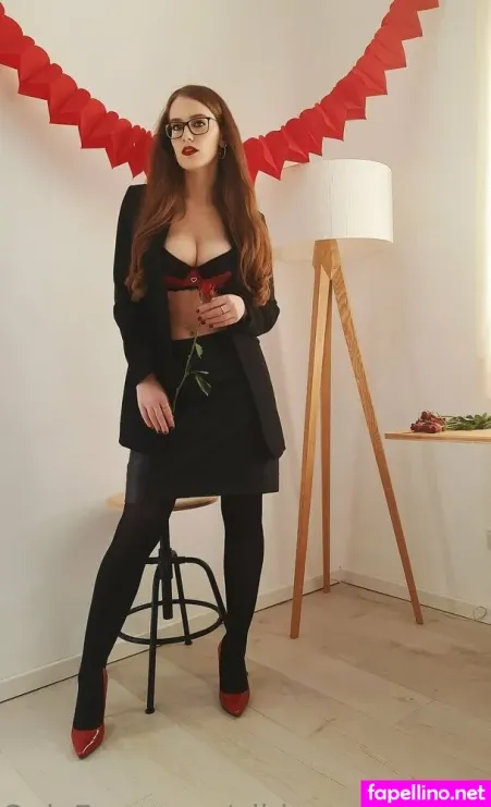 Vibingwclaudia Free OnlyFans Thumbnail #J4URUBnbZm