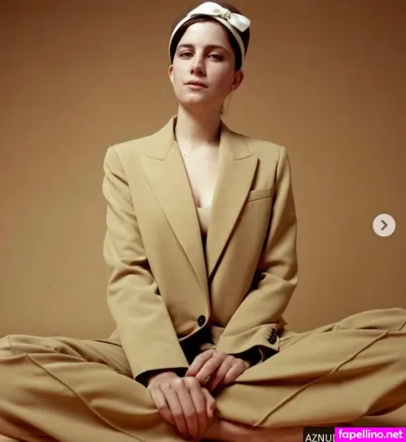 Vic Michaelis OnlyFans Thumbnail #A6IBwDCh54