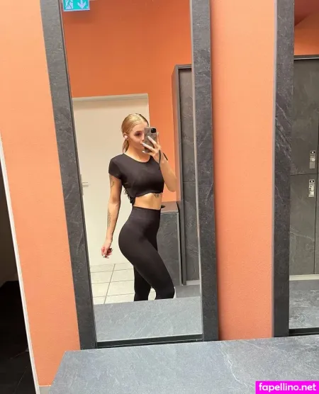 Vicigold OnlyFans Thumbnail #hrEvColRkL