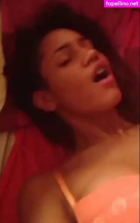 Vick Hope OnlyFans Thumbnail #BFx3yoyxWk