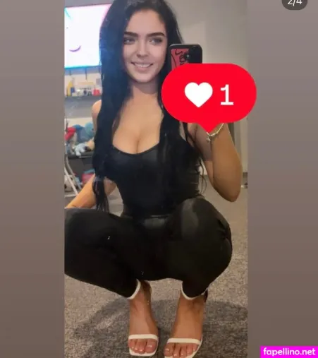 Vickey Louise4 OnlyFans Thumbnail #gAGwaw0HDd