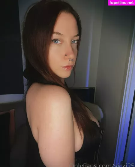 Vicki25 OnlyFans Thumbnail #9PiNQnQsSl