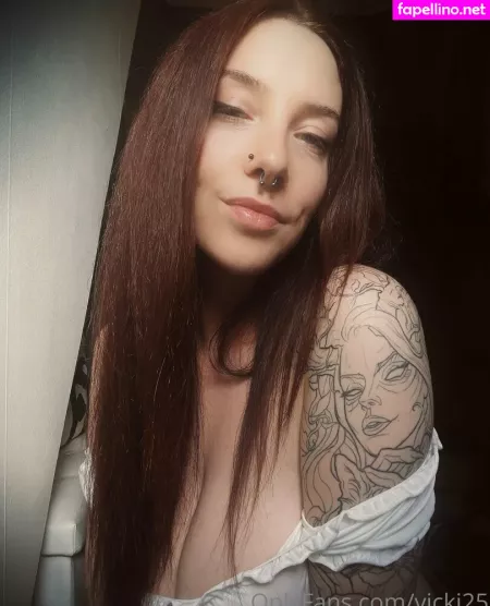 Vicki25 OnlyFans Thumbnail #AvAj0OWcAv