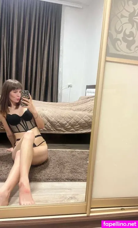 Vickienovak OnlyFans Thumbnail #V4i4TVuMNu