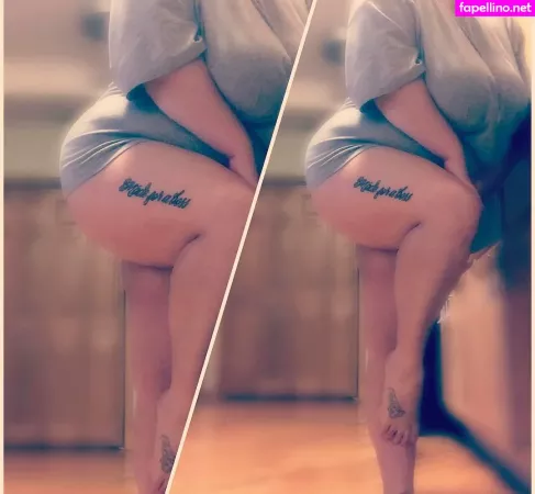 Vickii Swanson OnlyFans Thumbnail #lYxZ6DEQZw