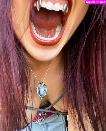 Vickipsythemoore OnlyFans Thumbnail #Dxvzs43Bex