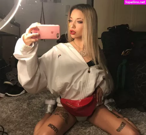 Vicky Balena OnlyFans Thumbnail #Od6KpSFuuM