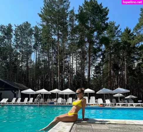 Vicky De Levine OnlyFans Thumbnail #X2XCChDHPw