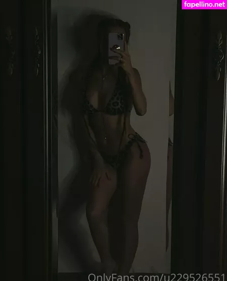 Vicky De Levine OnlyFans Thumbnail #wGaO33S8xE