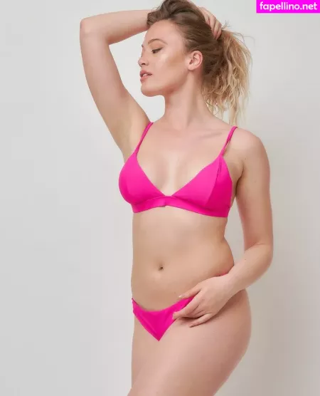 Vicky Todorova OnlyFans Thumbnail #yXWvUHrqKn