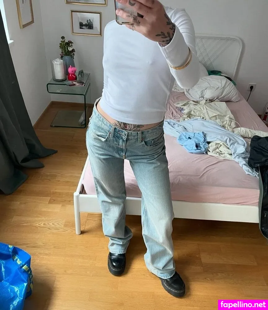 VICKY / wasmachtvicky Nude Leaked OnlyFans Photo #VIQbQ3ny7h