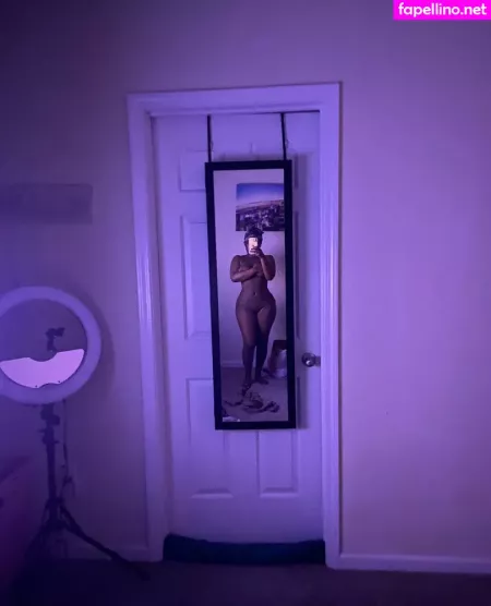 Vickyhyuga OnlyFans Thumbnail #0kGIzC7zEW