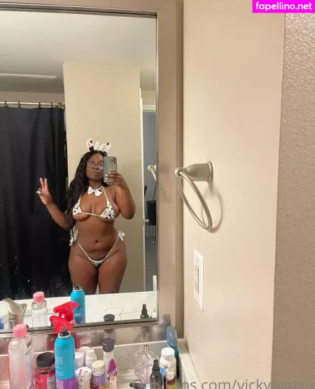 Vickyhyuga OnlyFans Thumbnail #5cIY49OgTa