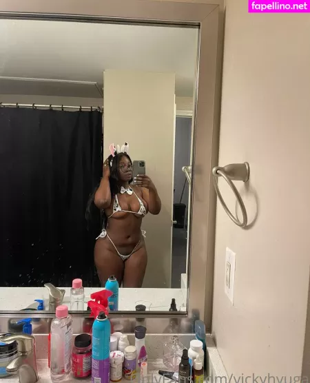 Vickyhyuga OnlyFans Thumbnail #aIFaHg4GB1