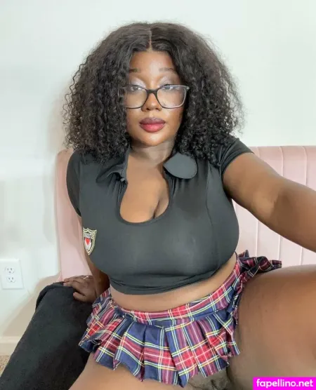 Vickyhyugaa OnlyFans Thumbnail #Et5MttFZME
