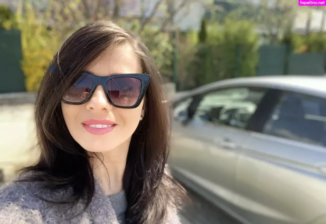 Vickyloveporn OnlyFans Thumbnail #R9bJFZKXbM