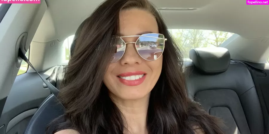 Vickyloveporn OnlyFans Thumbnail #aEghRuHXZj