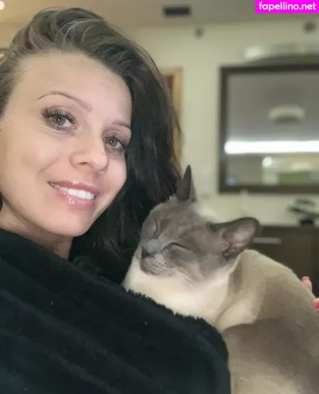 Vickyloveporn OnlyFans Thumbnail #qpgV7BGEBD