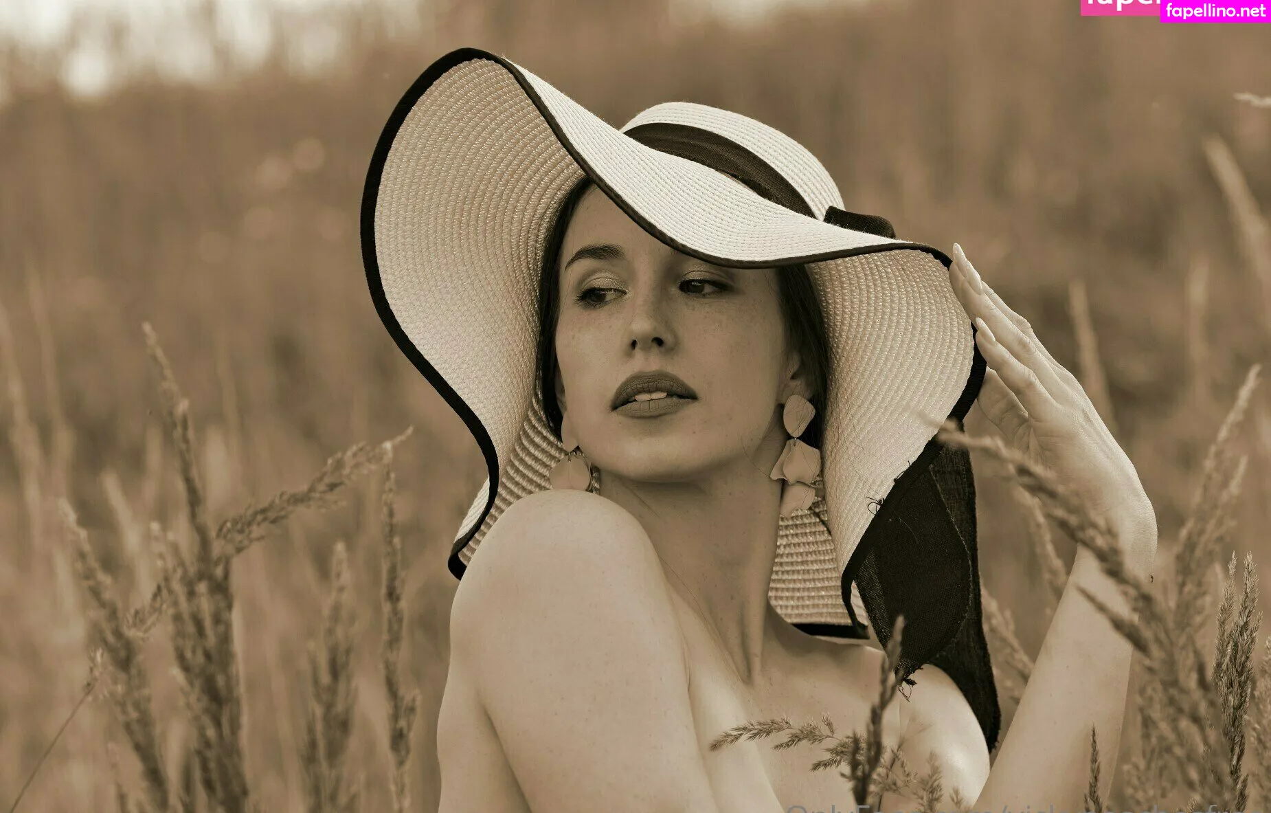 crzypeach, vickypeachesfree Nude Leaked OnlyFans Photo #IAGQiFtLCV