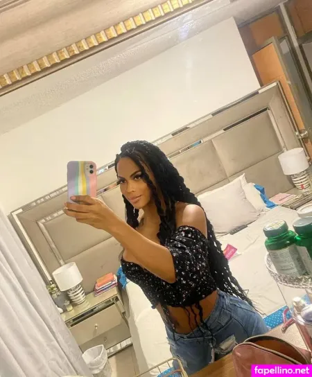 Vickytsdiamonds OnlyFans Thumbnail #lXC5BzpB70