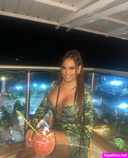 Vickytsdiamonds OnlyFans Thumbnail #mHVHGjSdWM