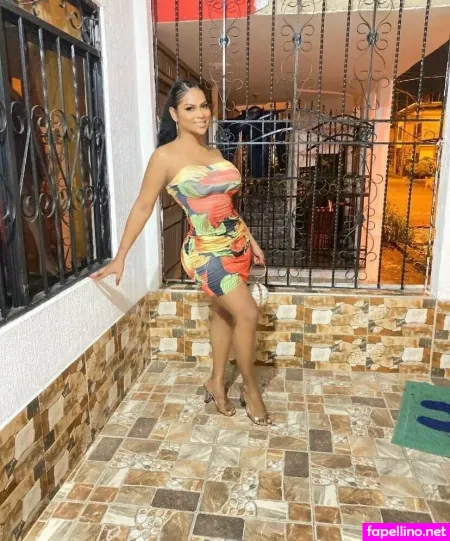 Vickytsdiamonds OnlyFans Thumbnail #pCT9gd5Kev