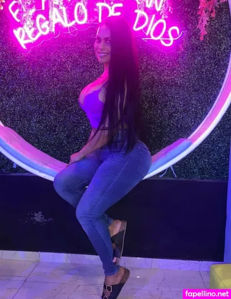 Vickytsdiamonds OnlyFans Thumbnail #w2oyD4o24H