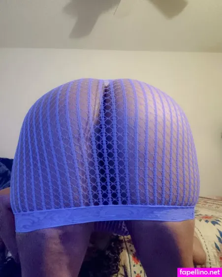 Vickyvalenc0urt OnlyFans Thumbnail #WC6qWpEoza