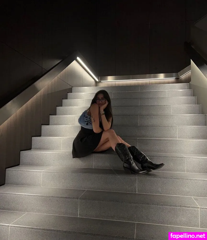 vicmayy, vvictoria.mayy Nude Leaked OnlyFans Photo #Y5scKpFZyi