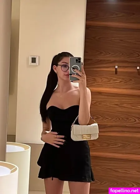 Vicmayy OnlyFans Thumbnail #b1g7pPnqHq
