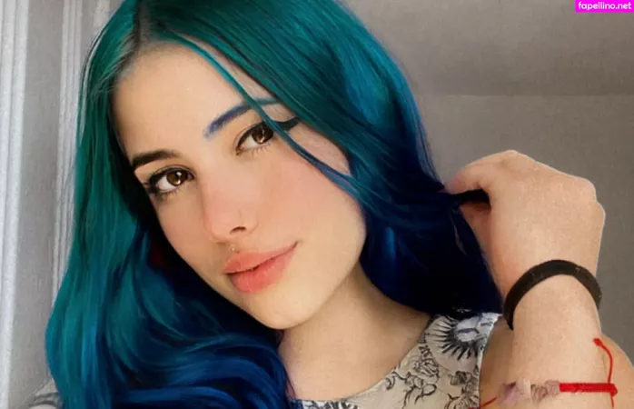 Vicposting OnlyFans Thumbnail #uEzUGGI4cA