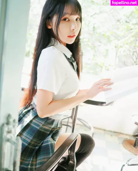 Victoria 1998 OnlyFans Thumbnail #QXOiW5xVGl