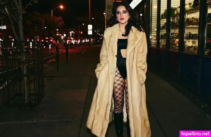 Victoria Alex OnlyFans Thumbnail #JLZBTAww7m