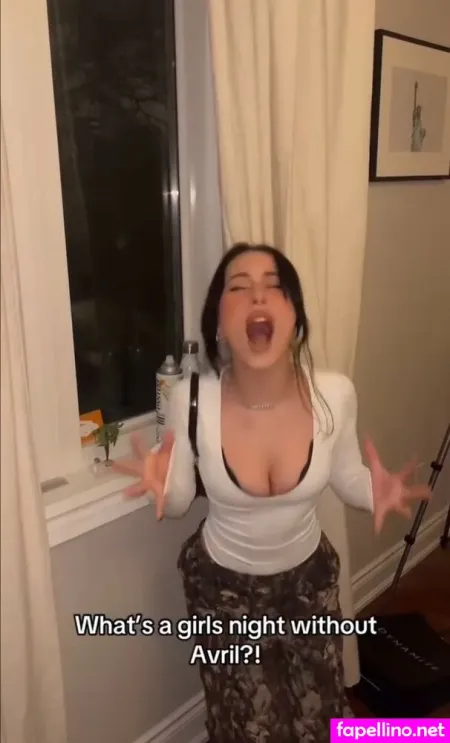 Victoria Alex OnlyFans Thumbnail #YSJuohiXfS