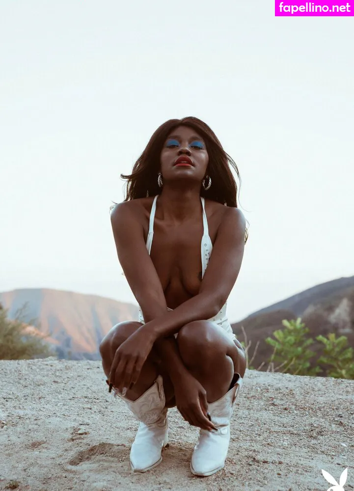 aliceantoinette, crownmevictoria Nude Leaked OnlyFans Photo #2OYbzDdla1