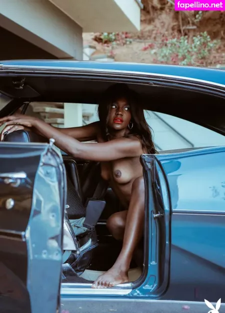 Victoria Antoinette OnlyFans Thumbnail #JTnX2CJcU0