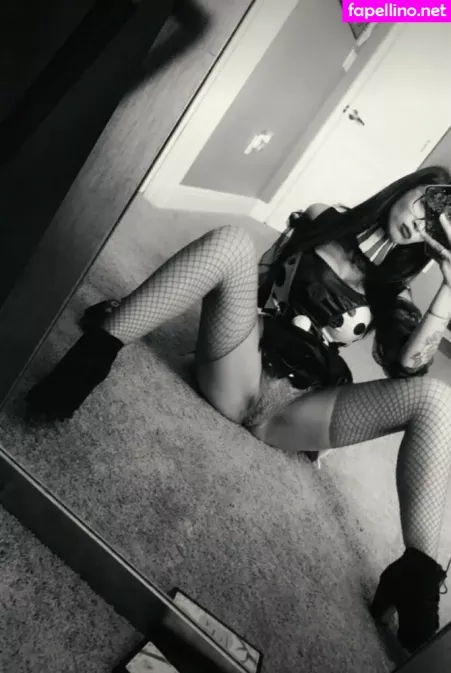 Victoria B OnlyFans Thumbnail #UCuNZ0wgCS
