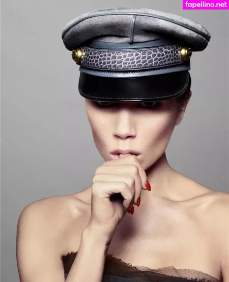 Victoria Beckham OnlyFans Thumbnail #627rFzeaa7