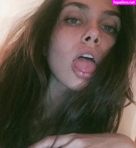 Victoria Bronova OnlyFans Thumbnail #dIKjjL5E84