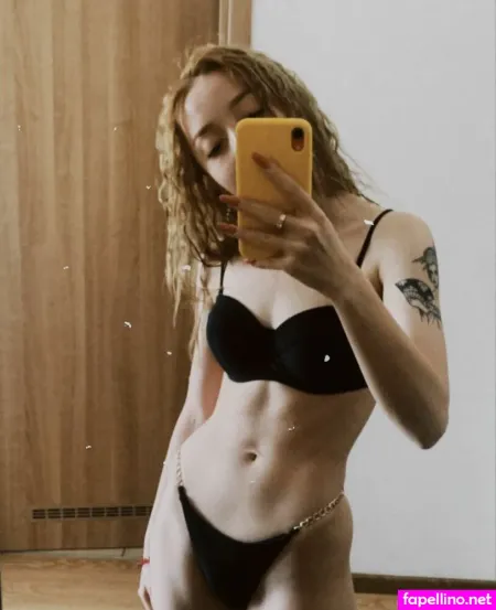 Victoria Carame OnlyFans Thumbnail #A9Lk3y5KDl